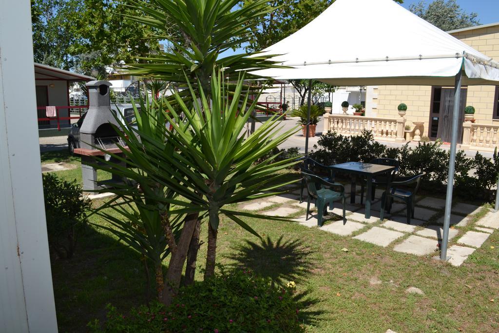 Villaggio Albergo Cervo Zapponeta Exterior photo