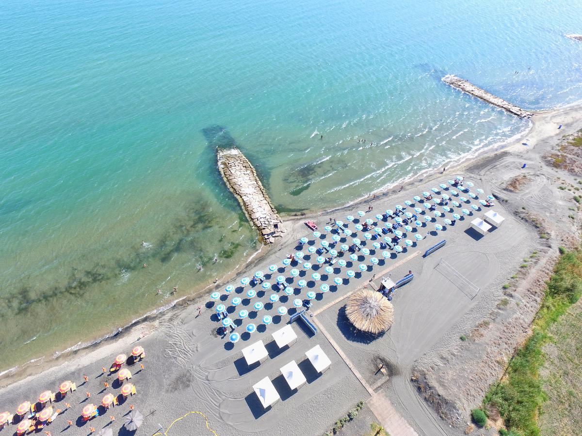 Villaggio Albergo Cervo Zapponeta Exterior photo